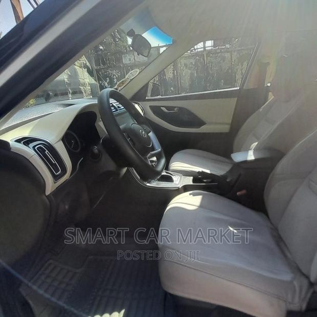 Hyundai Creta 2022 Silver