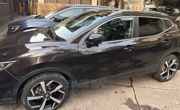 Nissan Qashqai 2019 Brown