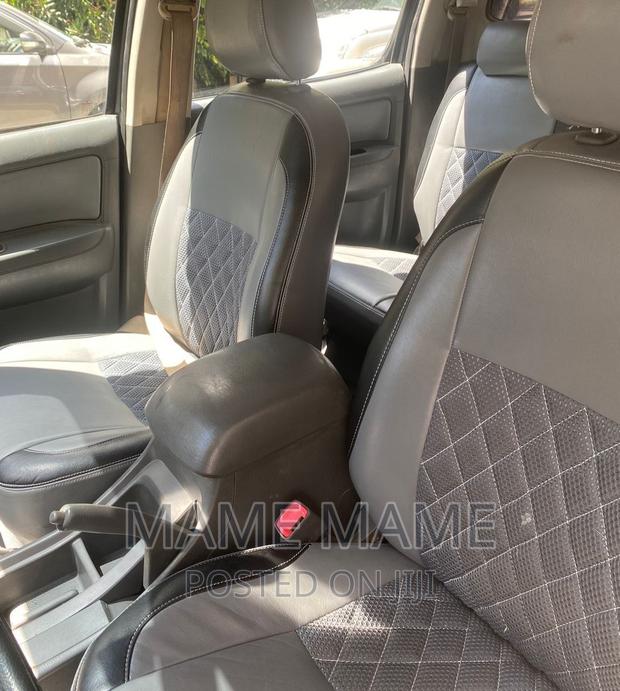 Toyota Hilux Surf 2009 Gray