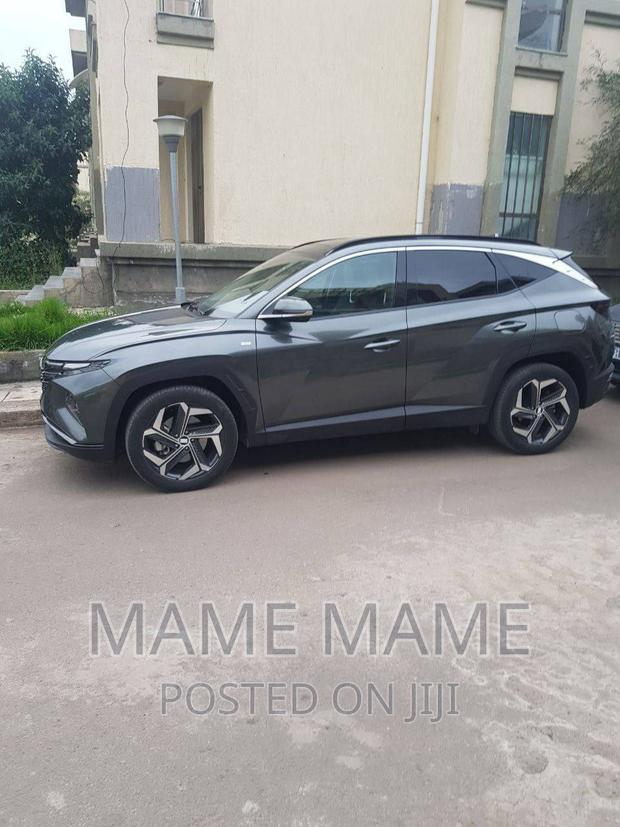 New Hyundai Tucson 2022 Gray