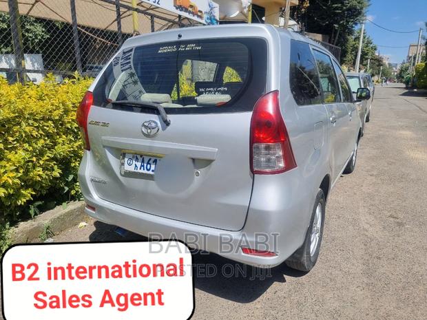 Toyota Avanza 2015 Silver