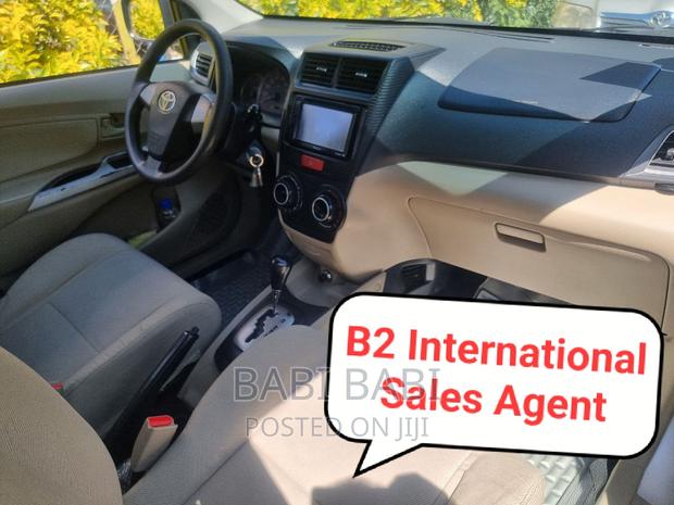 Toyota Avanza 2015 Silver