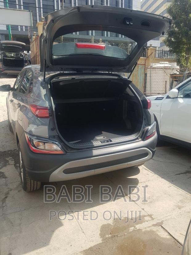 New Hyundai Kona 2022 Gray