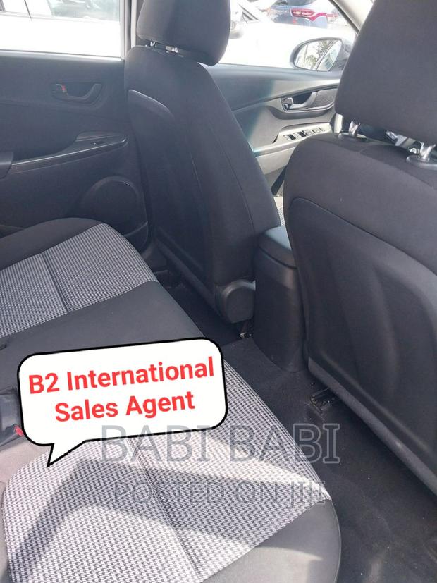 Hyundai Kona 2021 White
