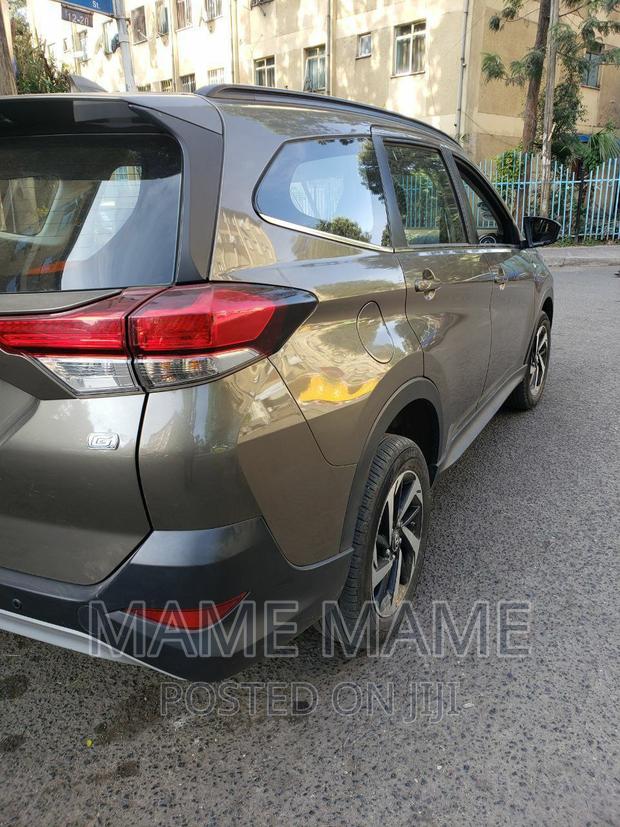 Toyota Rush 2023 Gray