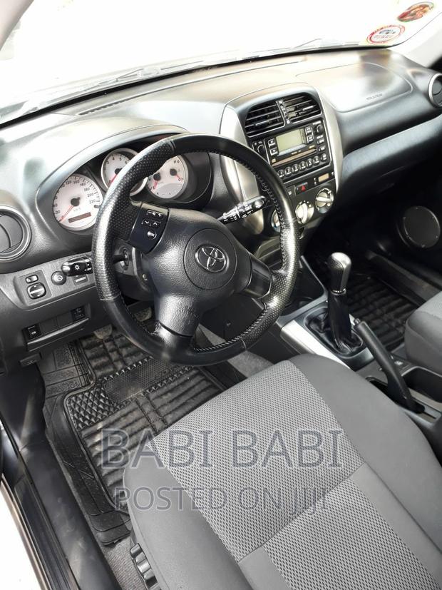 Toyota RAV4 2006 Gray