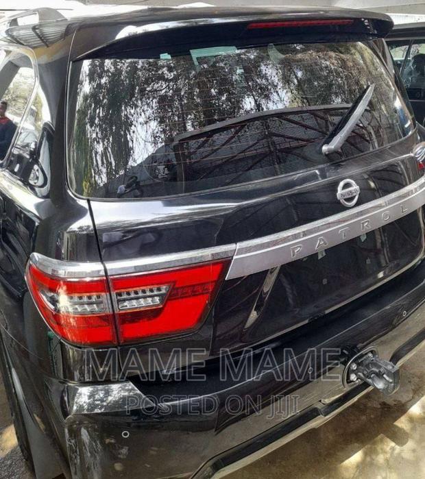 Nissan Patrol 2022 Black