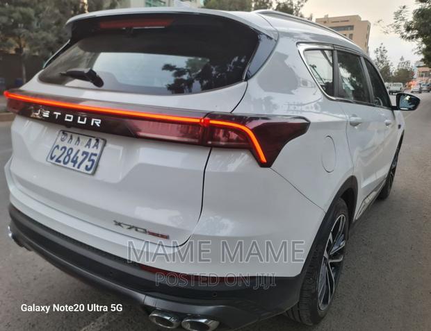 Jetour X70 Plus 2022 White
