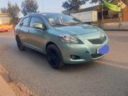 Toyota Yaris 2010 Green for sale