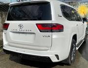 Toyota Land Cruiser 2023 White for sale