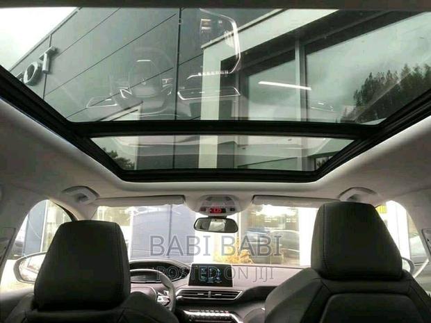 New Peugeot 5008 2023 White