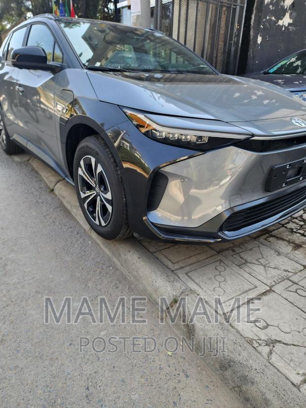 New Toyota bZ4X 2023 Gray