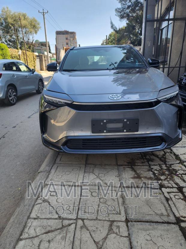 New Toyota bZ4X 2023 Gray