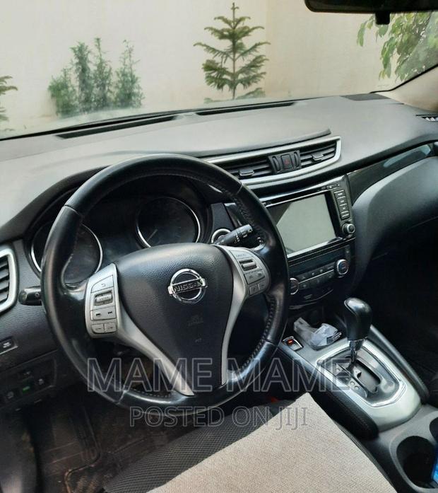 Nissan Qashqai 2016 Gray