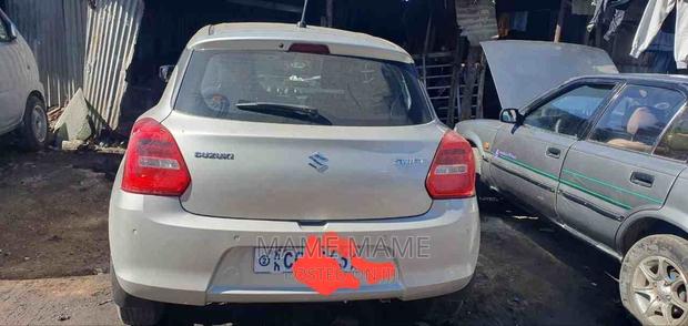 New Suzuki Swift 2022 Silver
