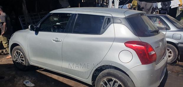 New Suzuki Swift 2022 Silver