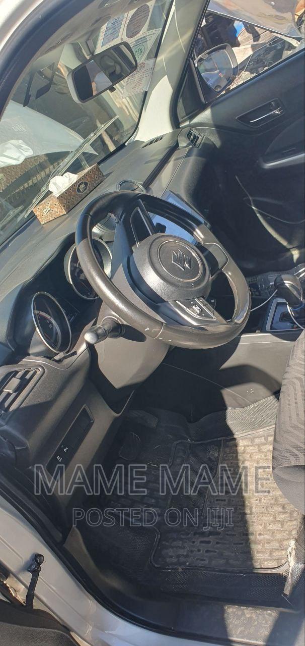 New Suzuki Swift 2022 Silver