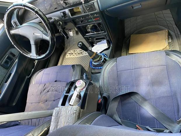Toyota Corolla 1992 Silver