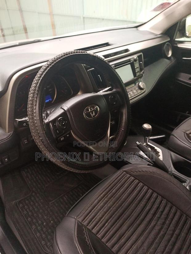 Toyota RAV4 2015 Burgundy