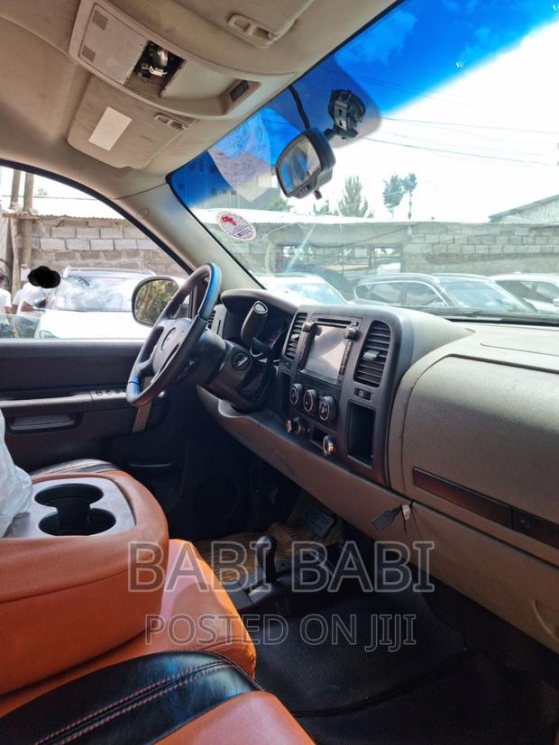 GMC Sierra 2011 Blue