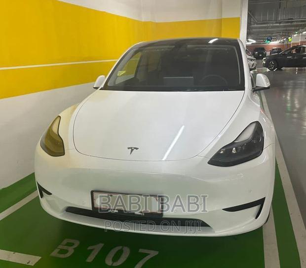 New Tesla Model Y 2023 White