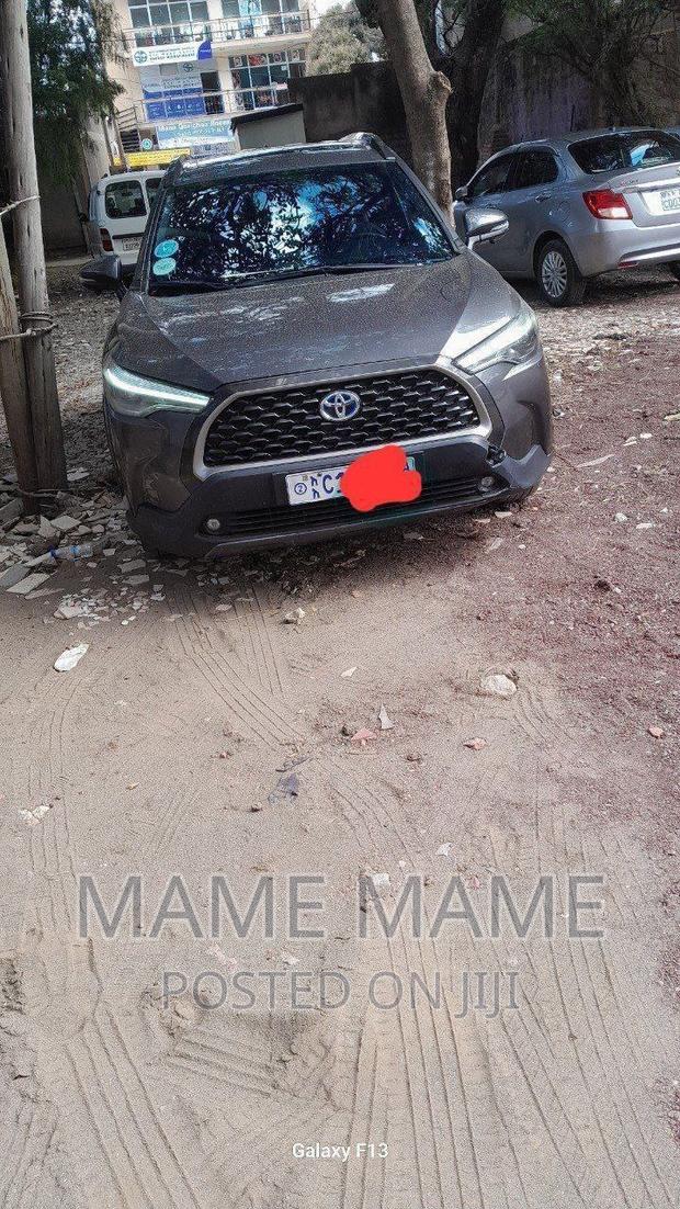 New Toyota Corolla Cross 2023 Gray