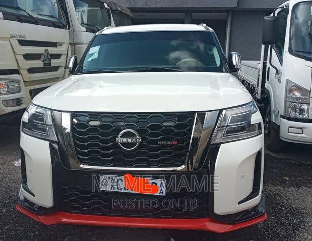 Nissan Patrol 2015 White