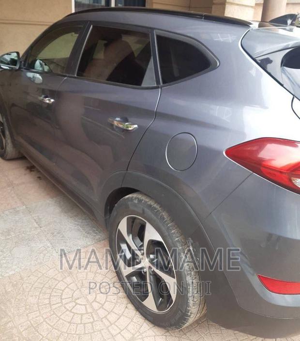 Hyundai Tucson 2017 Gray