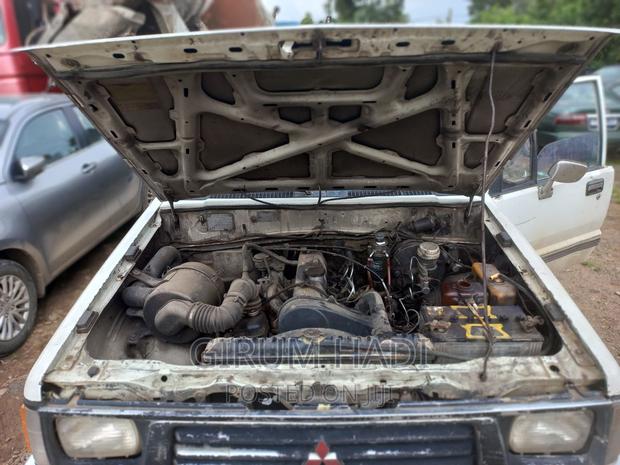 Mitsubishi L200 Double Cab 3.0 4WD 1992 White
