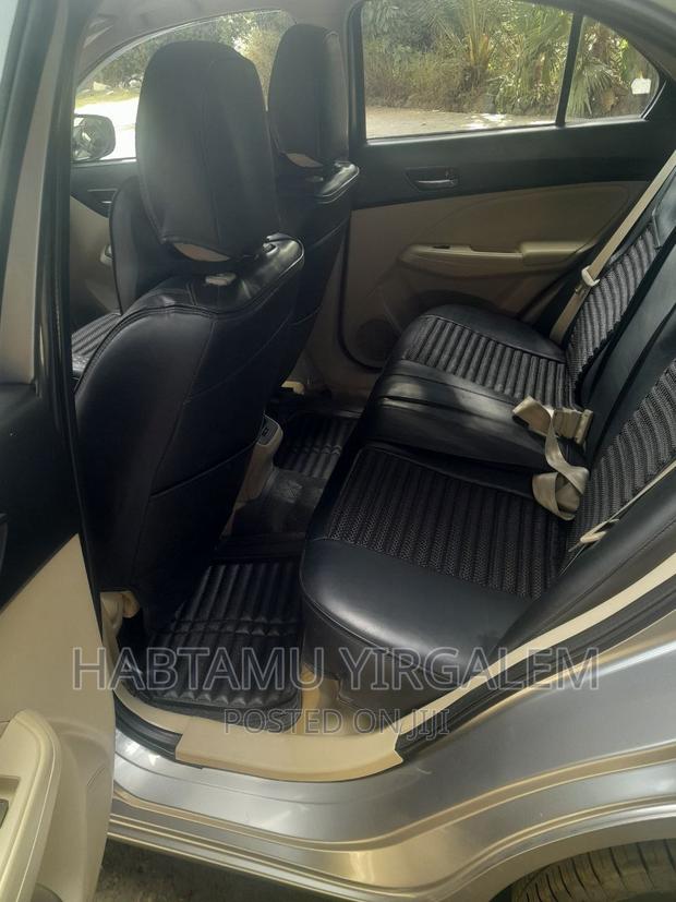 Suzuki Dzire 2023 Silver
