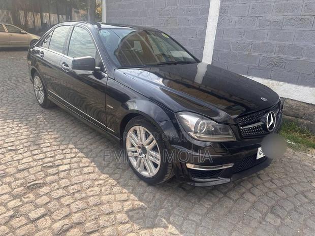 Mercedes-Benz C-Class 2008 Black