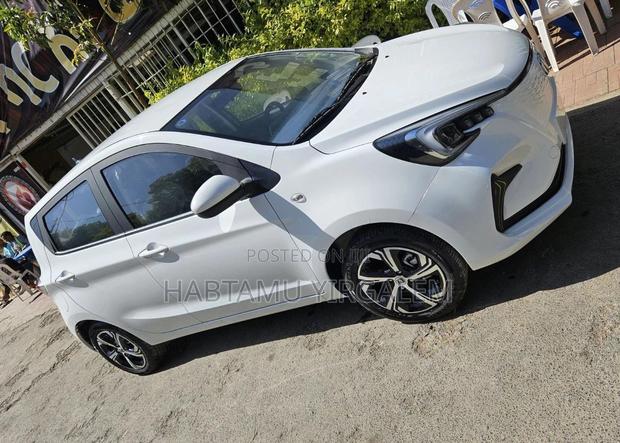 New Changan BenBen E-Star 2023 White