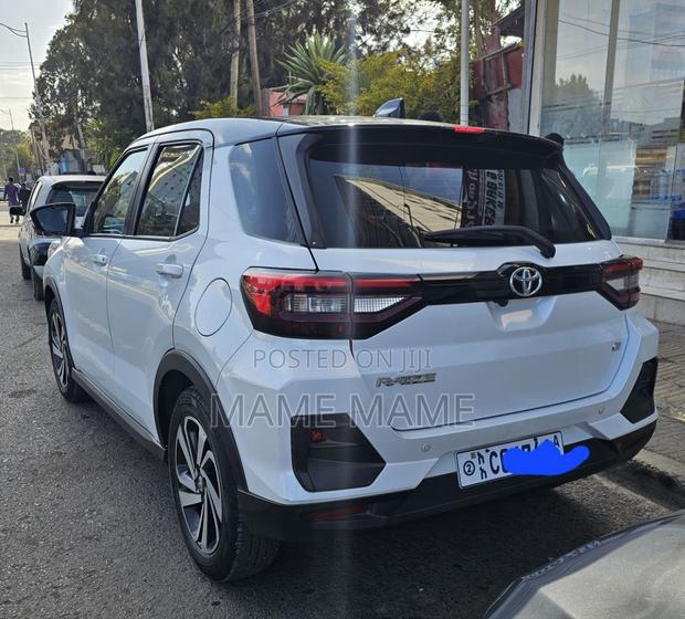 New Toyota Raize 2022 White
