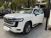 Toyota Land Cruiser 2023 White for sale