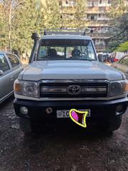 Toyota Land Cruiser 2007 White for sale