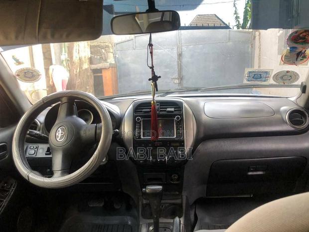 Toyota RAV4 2005 Silver