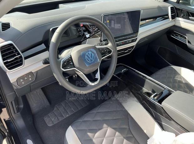 New Volkswagen ID.6 2023 Gray