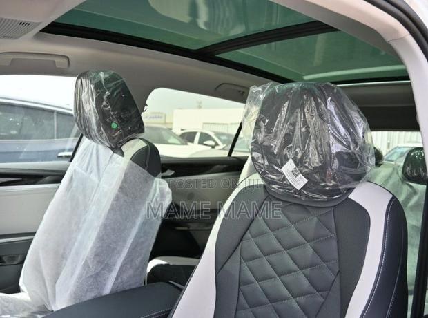 New Volkswagen ID.6 2023 Gray