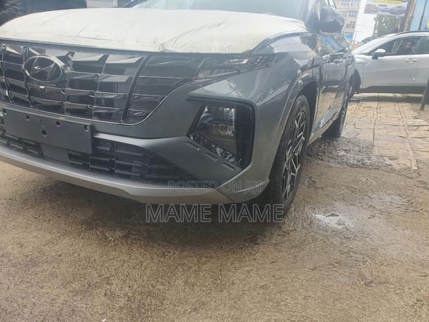 New Hyundai Tucson 2022 Gray