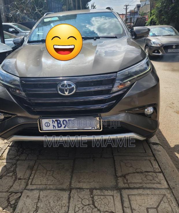 New Toyota Rush 2021 Gray
