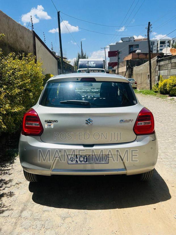 New Suzuki Swift 2022 Silver