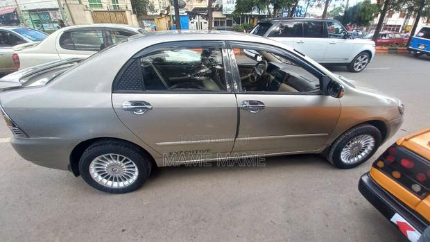 Toyota Corolla 2003 Silver