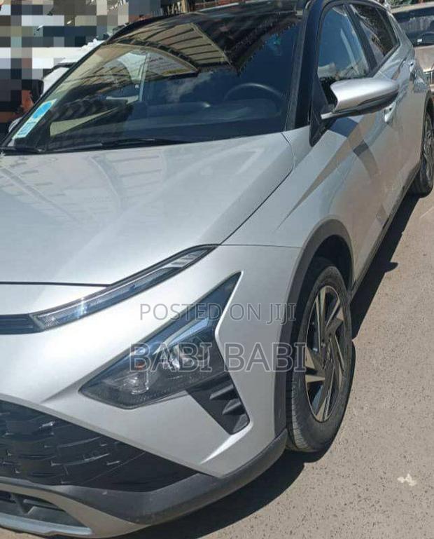 Hyundai Bayon 2022 Silver