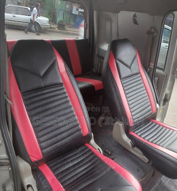 Suzuki Every Wagon 2012 Silver