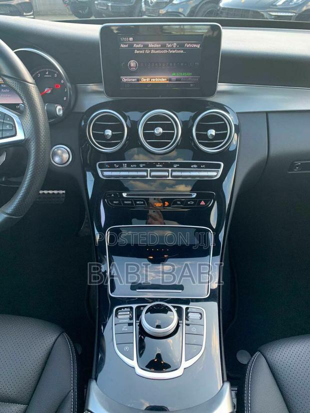 Mercedes-Benz C180 2016 Silver