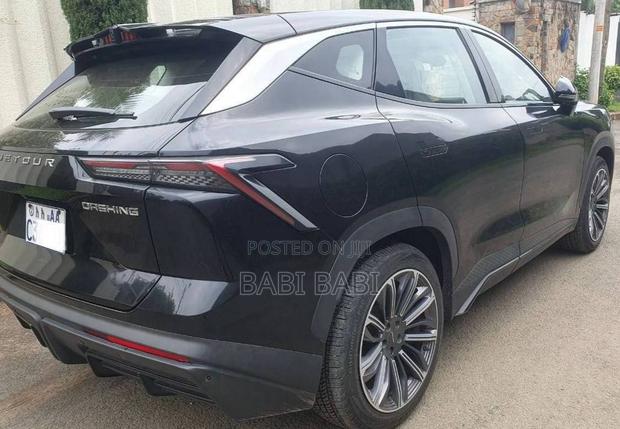Jetour Dashing 2023 Matt Black