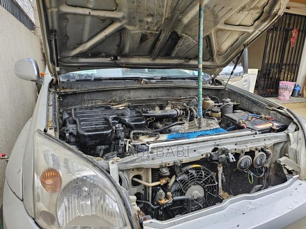 Toyota Land Cruiser Prado 2009 Silver