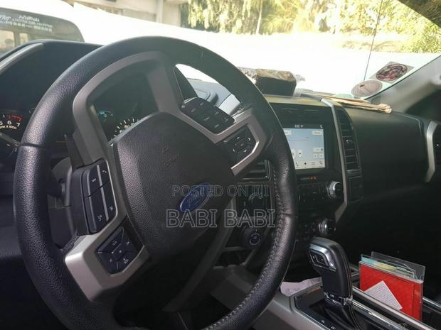 Ford F-150 2020 Gray
