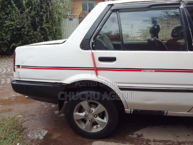 Toyota Corolla 1985 White