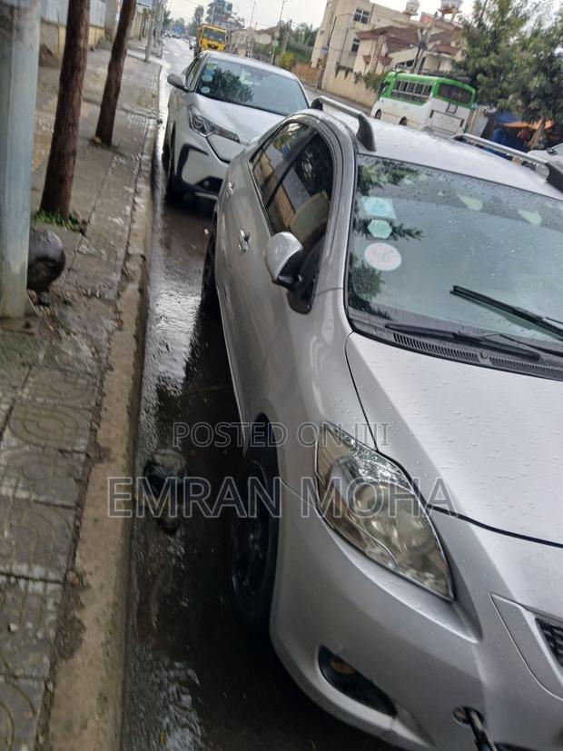 Toyota Yaris 2010 Silver